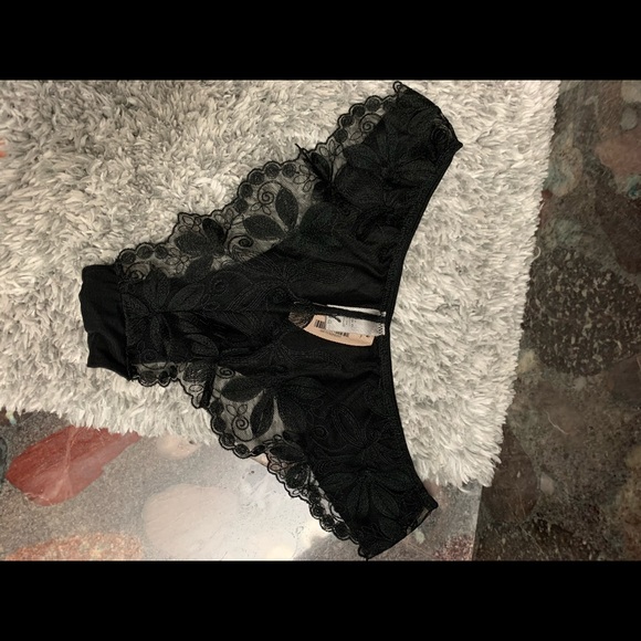 ❌SOLD❌Victoria secret lace panties - Picture 5 of 12